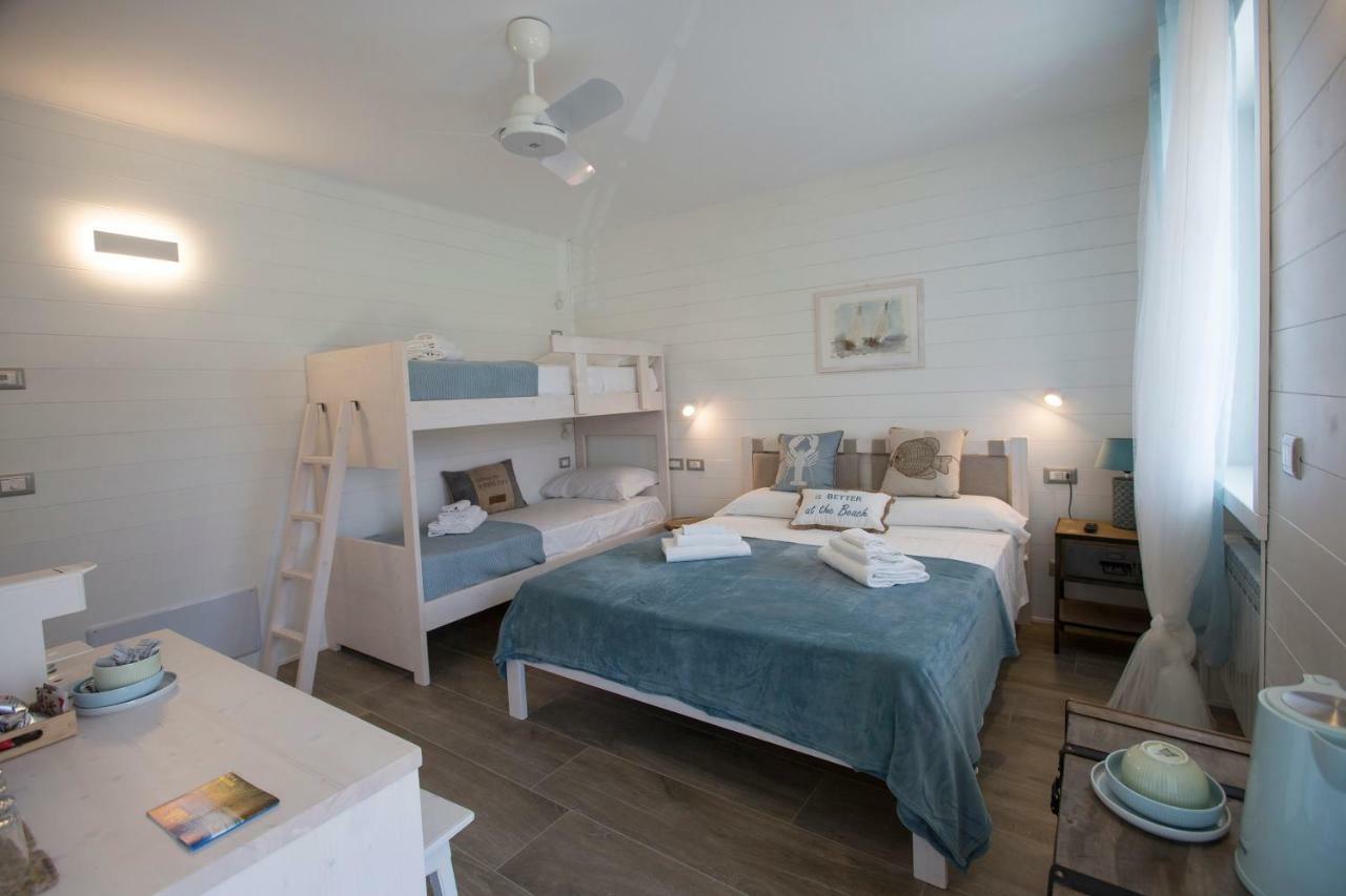 Laura E Christian - Rooms Grado Luaran gambar